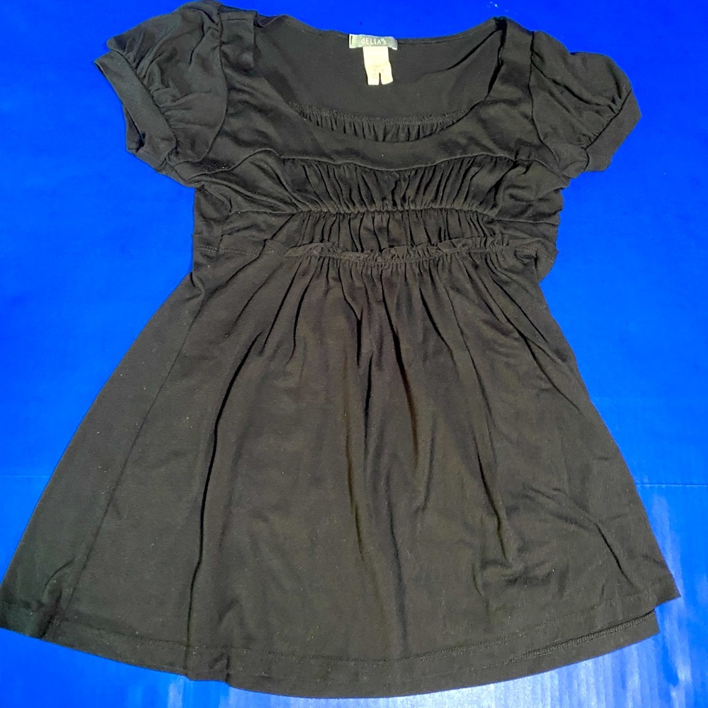 dELiA’s Y2K Stylish Black Short Sleeve Gathered Top Size M
